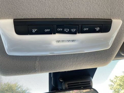 New 2025 Nissan Versa SV w/ Trunk Package image 26