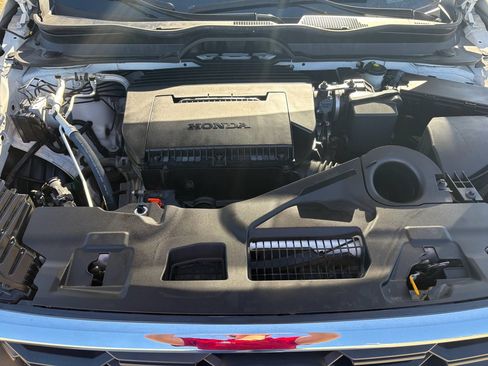 Certified 2025 Honda Pilot EX-L image 31