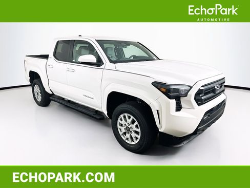 Used 2024 Toyota Tacoma SR5 image 1