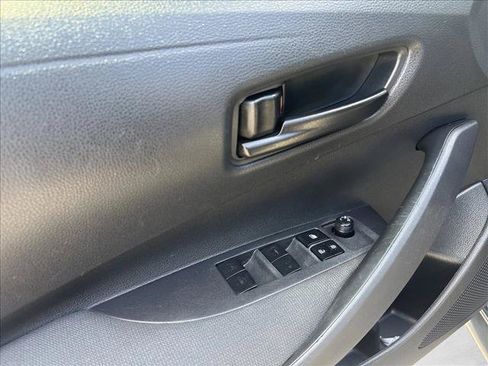 Used 2024 Toyota Corolla LE FWD image 12