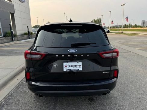 Used 2023 Ford Escape ST-Line w/ Tech Pack #1 AWD/4WD image 38