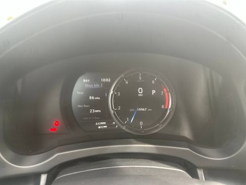Used 2024 Lexus IS 350 F Sport RWD image 16