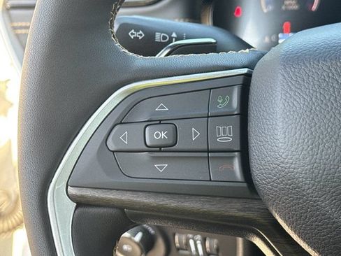 New 2026 Jeep Grand Cherokee Limited AWD/4WD image 25