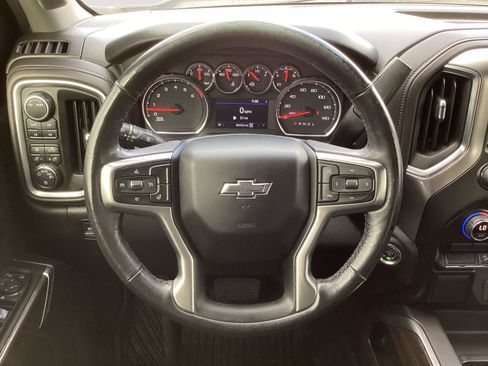Used 2022 Chevrolet Silverado 1500 LT Trail Boss image 18