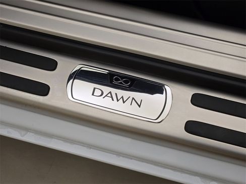 Certified 2020 Rolls-Royce Dawn image 30