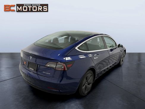 Used 2020 Tesla Model 3 Long Range AWD/4WD image 6