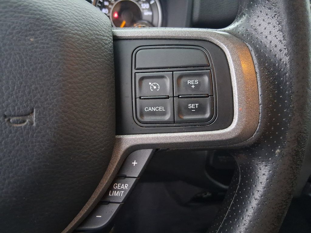 Used 2019 RAM 2500 Tradesman AWD/4WD image 13