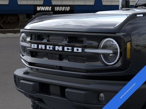 New 2026 Ford Bronco Outer Banks w/ Sasquatch Package AWD/4WD image 22