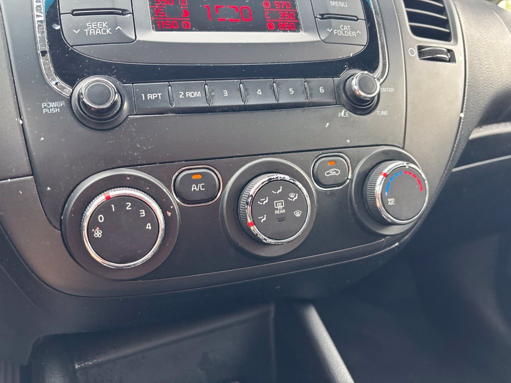 Used 2018 Kia Forte LX FWD image 24