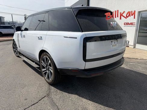 Used 2023 Land Rover Range Rover Long Wheelbase SE image 3