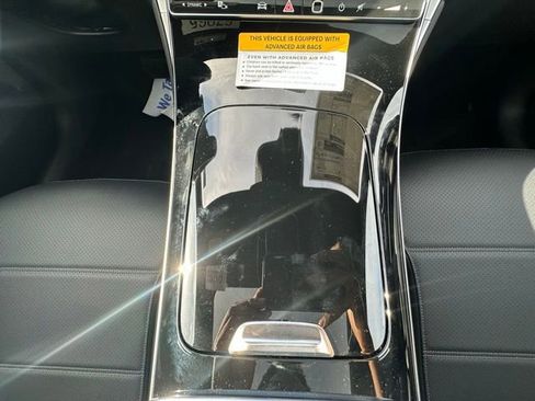 Used 2026 Mercedes-Benz GLC 300 4MATIC image 30