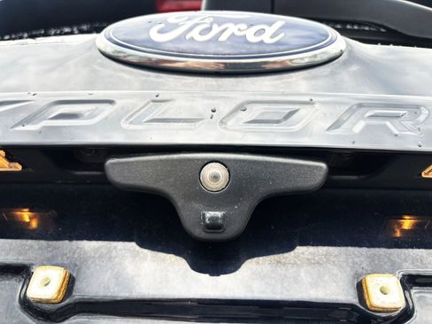 Used 2018 Ford Explorer Sport w/ Equipment Group 401A AWD/4WD image 47