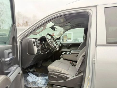 Used 2016 Chevrolet Silverado 2500 LT w/ Z71 Package, Off-Road image 9