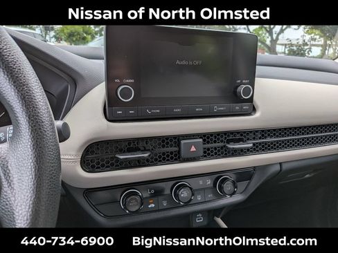 Used 2024 Honda HR-V LX image 16