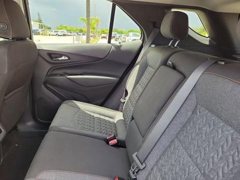 Certified 2024 Chevrolet Equinox LT FWD image 8
