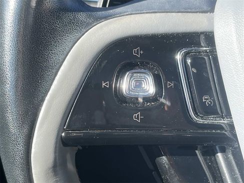 Used 2022 Lincoln Corsair Reserve w/ Equipment Group 201A image 47