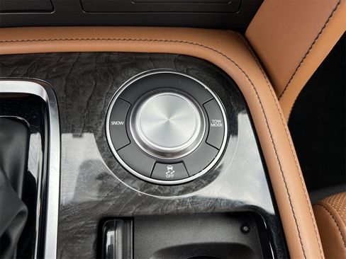 Used 2022 INFINITI QX80 Sensory w/ Cargo Package image 20