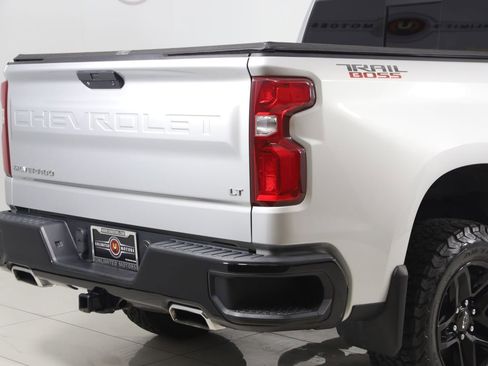 Used 2019 Chevrolet Silverado 1500 LT Trail Boss AWD/4WD image 41