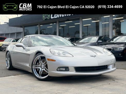 Used 2007 Chevrolet Corvette Coupe w/ Preferred Equipment Group RWD image 1