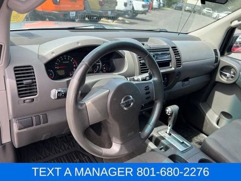 Used 2011 Nissan Xterra X AWD/4WD image 18