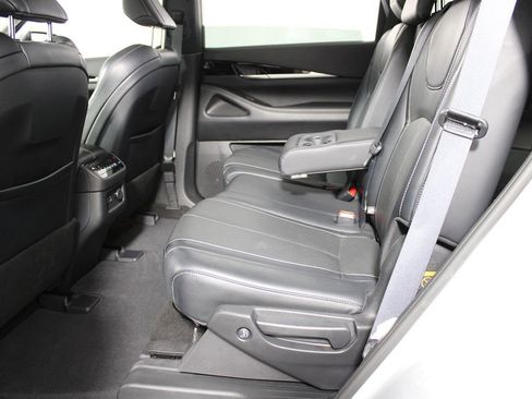 Used 2023 INFINITI QX60 Pure FWD image 29