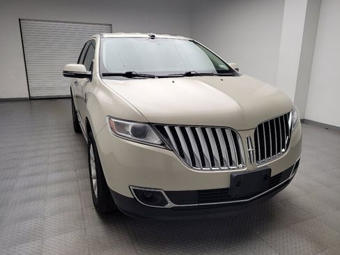 Used 2015 Lincoln MKX AWD w/ Equipment Group 101A image 14