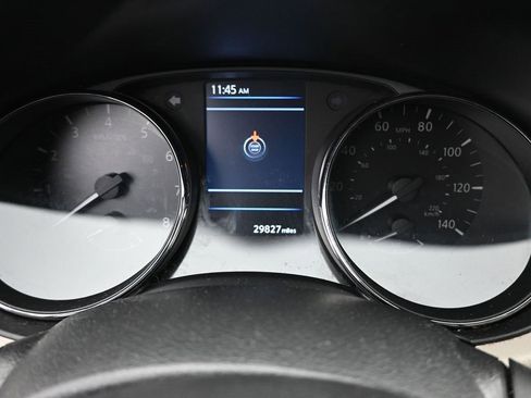 Used 2020 Nissan Rogue Sport SV image 13