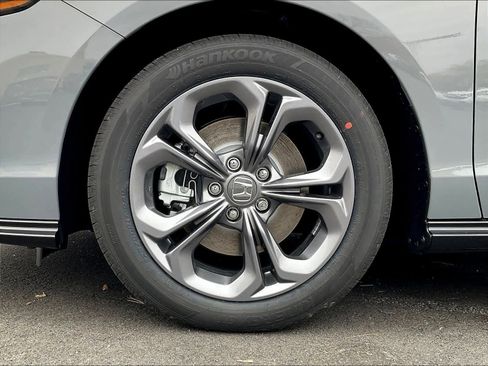 New 2025 Honda Accord EX-L image 8