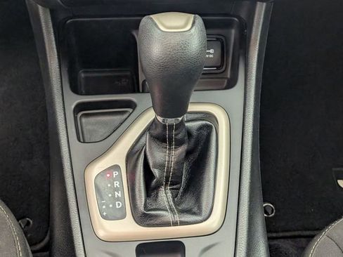 Used 2016 Jeep Cherokee Latitude w/ Comfort & Sound Group image 22