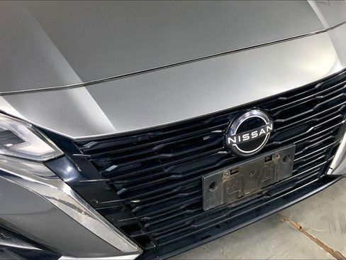 Used 2023 Nissan Altima 2.5 SV AWD/4WD image 28