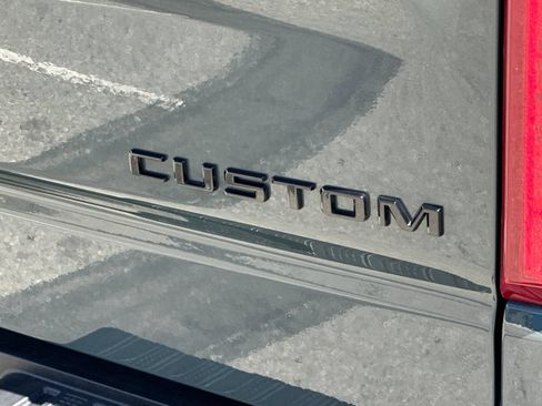 Used 2026 Chevrolet Silverado 1500 Custom Trail Boss w/ LPO, Dark Essentials Package AWD/4WD image 36