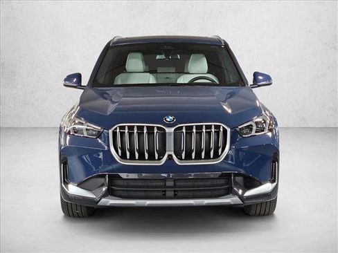 Used 2026 BMW X1 xDrive28i AWD/4WD image 2