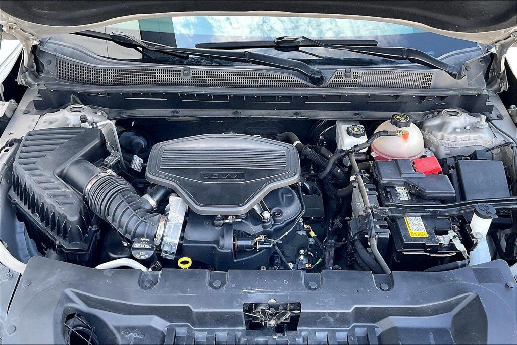 Used 2021 Chevrolet Blazer LT FWD image 9