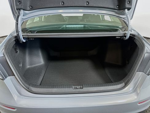 Used 2025 Honda Accord SE image 25