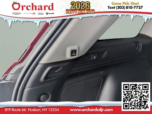 Used 2022 Jeep Grand Cherokee Limited 4xe image 11