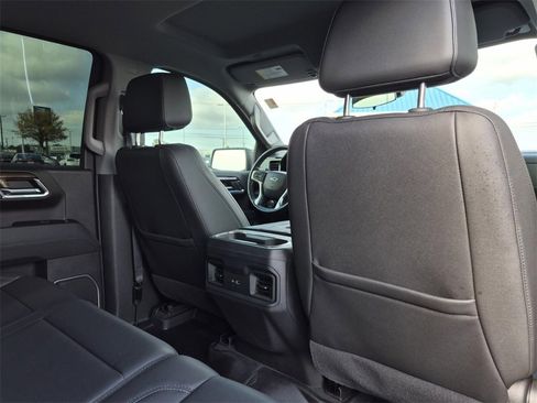 Used 2022 Chevrolet Silverado 1500 LT Trail Boss w/ LT Trail Boss Premium Package image 16