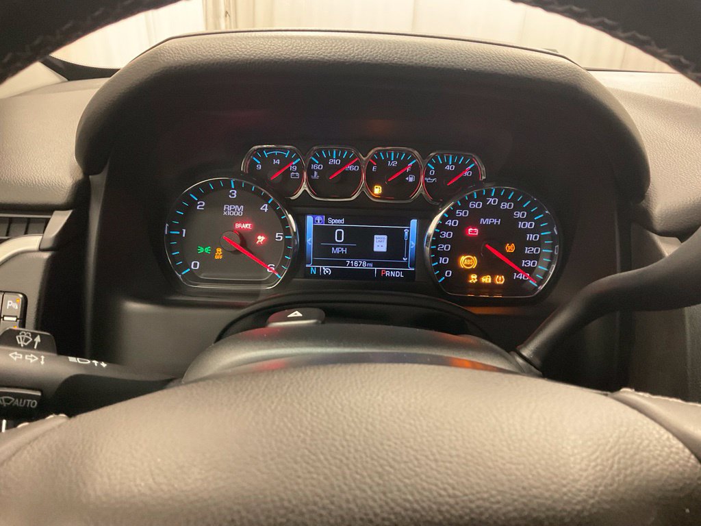 Used 2020 GMC Yukon SLT w/ Premium Edition AWD/4WD image 2