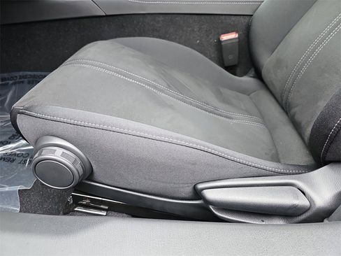 New 2025 MAZDA MX-5 Miata Club image 22