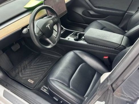 Used 2018 Tesla Model 3 Long Range AWD/4WD image 3