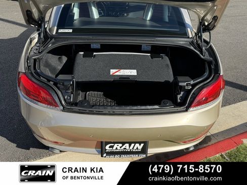 Used 2010 BMW Z4 sDrive35i image 26