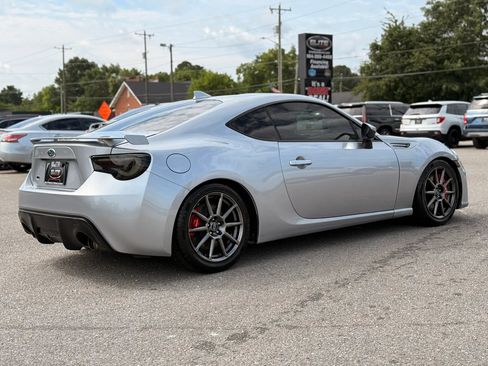 Used 2017 Subaru BRZ Limited w/ Performance Package RWD image 9