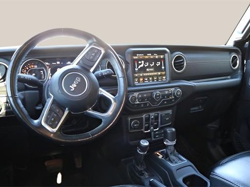 Used 2022 Jeep Gladiator Overland w/ Popular Equipment Package image 12