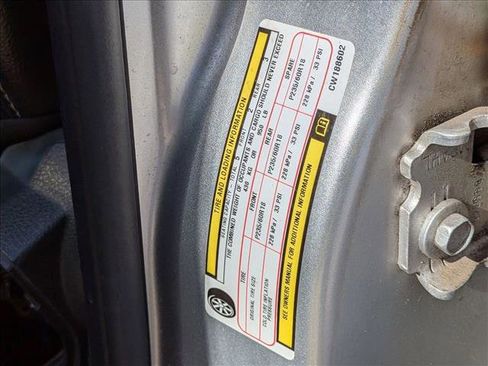 Used 2012 Jeep Liberty Sport image 16