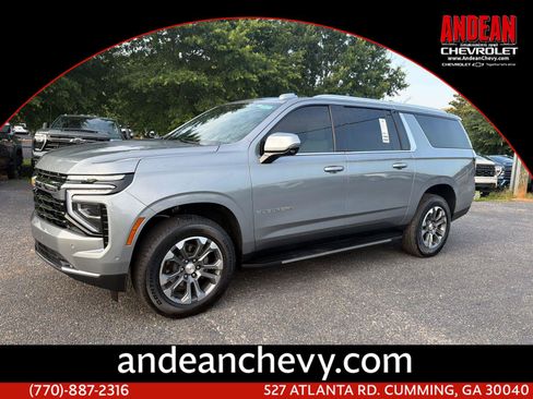 New 2026 Chevrolet Suburban LT w/ Comfort Package AWD/4WD image 1