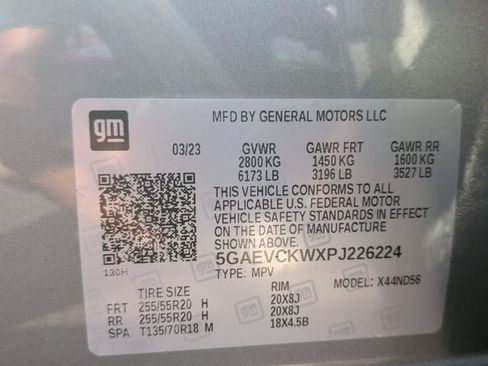 Used 2023 Buick Enclave Avenir w/ Avenir Technology Package AWD/4WD image 38