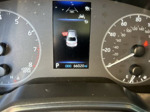 Used 2024 Toyota Corolla LE image 10