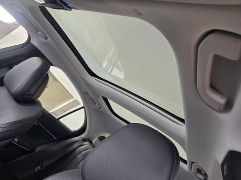 New 2027 Mercedes-Benz E 350 Sedan image 9