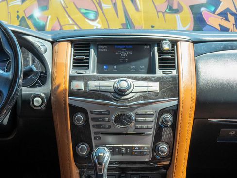 Used 2018 INFINITI QX80 4WD w/ Deluxe Technology Package image 20