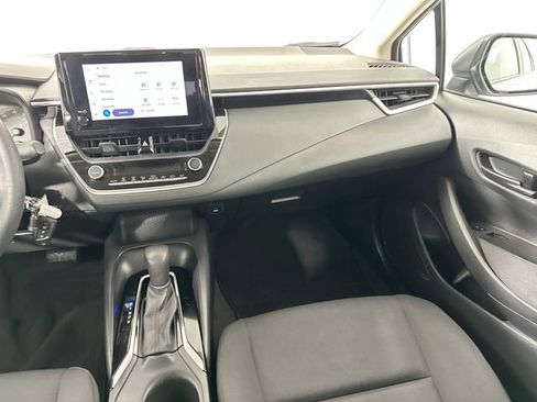 Used 2023 Toyota Corolla LE image 24