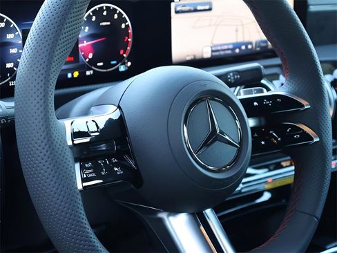 New 2026 Mercedes-Benz CLA 250 4MATIC image 19